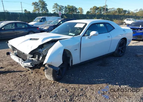 2018 Dodge Challenger R/T z USA, uszkodzony, nr VIN 2C3CDZBT3JH294394